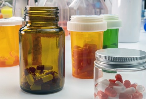 Opakowania na leki i suplementy - w jaki sposób wpływają na nasze zdrowie?